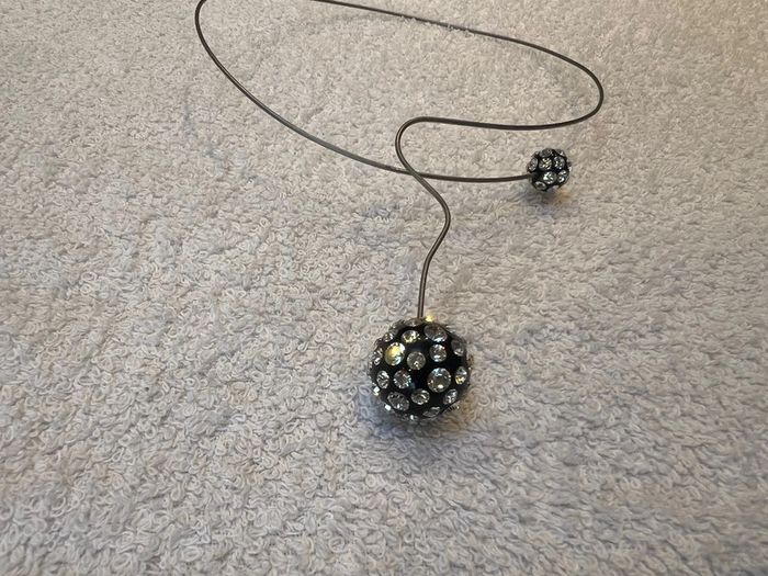 collier cristaluna saturno en cristal acrylique noir swarovski 201 513 00 neuf - photo numéro 2