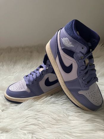Nike Air Jordan 1 Mid SE 100€