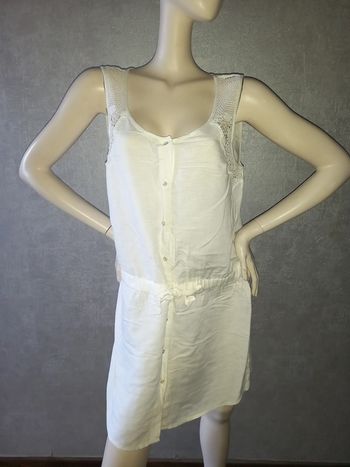robe crème avec dentelle etam taille 42