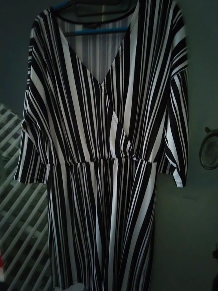 Robe rayée blanche et noire taille xl esmara - photo numéro 4