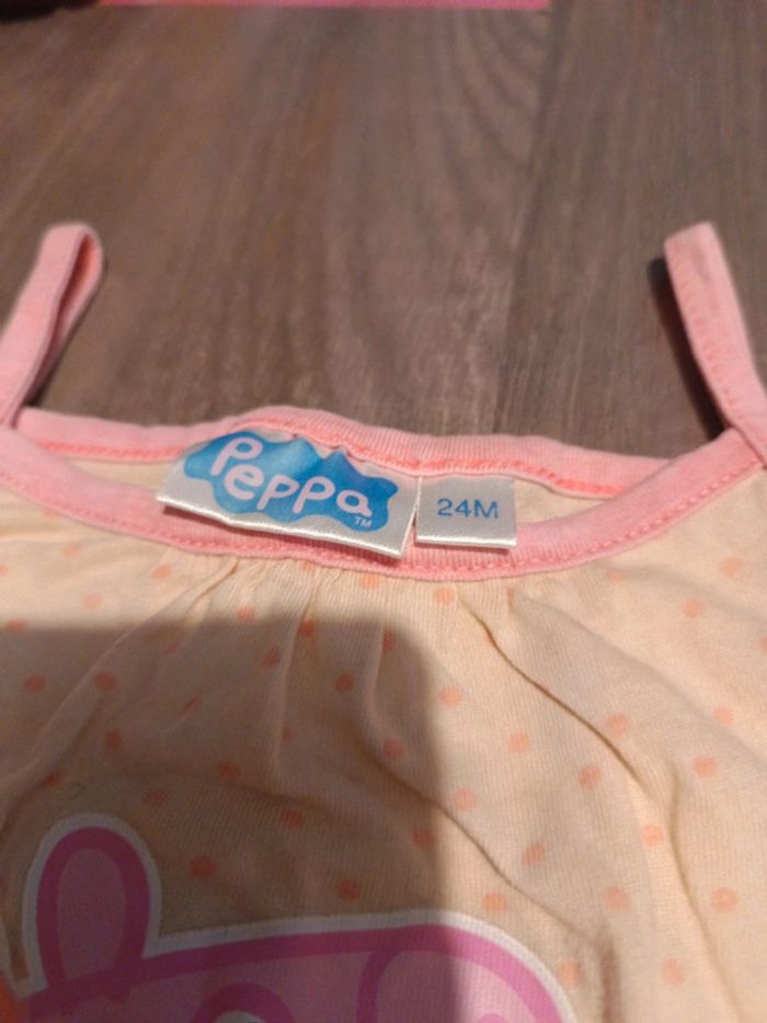 Robe Peppa pig 24 mois - photo numéro 2