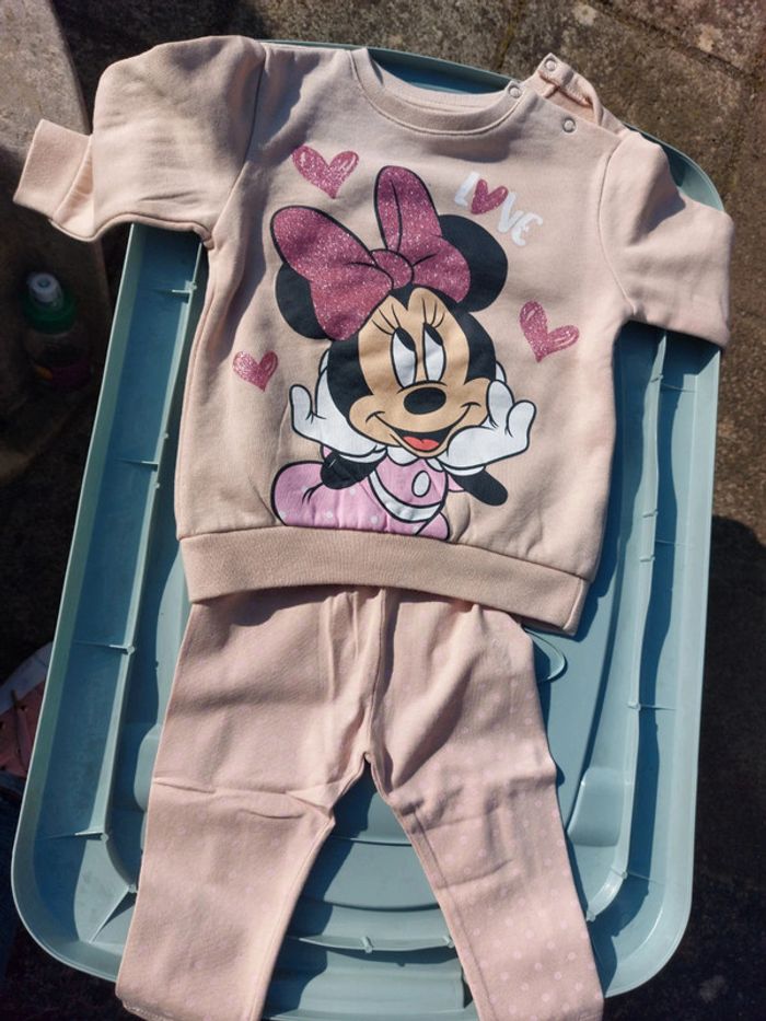 Ensemble disney baby