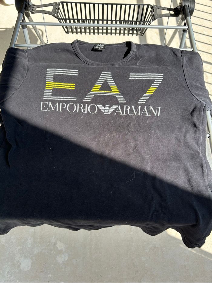 Pull armani