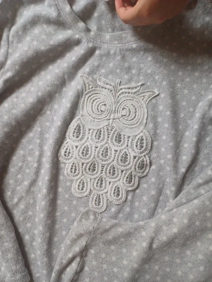 Lot 2 pyjamas chaud hiver taille 38/40 - photo numéro 4