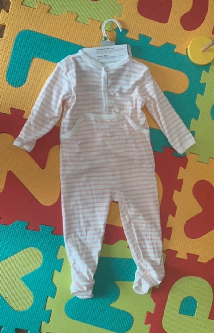 Pyjama petit bateau rose blanc rayé fleurs 18 mois - photo numéro 2