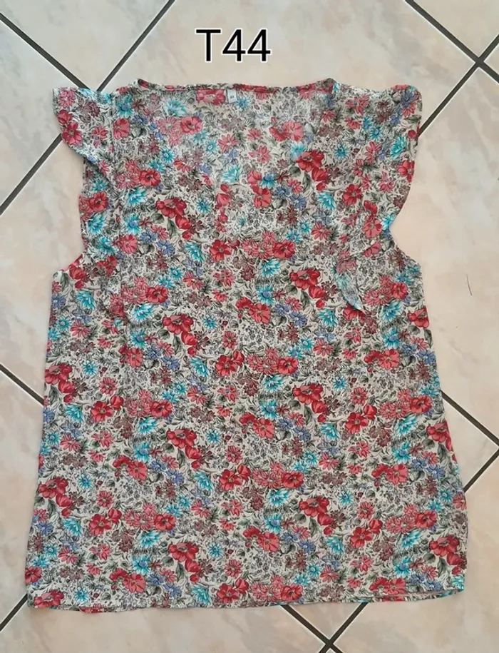 Blouse sans manche fleurie - photo numéro 4