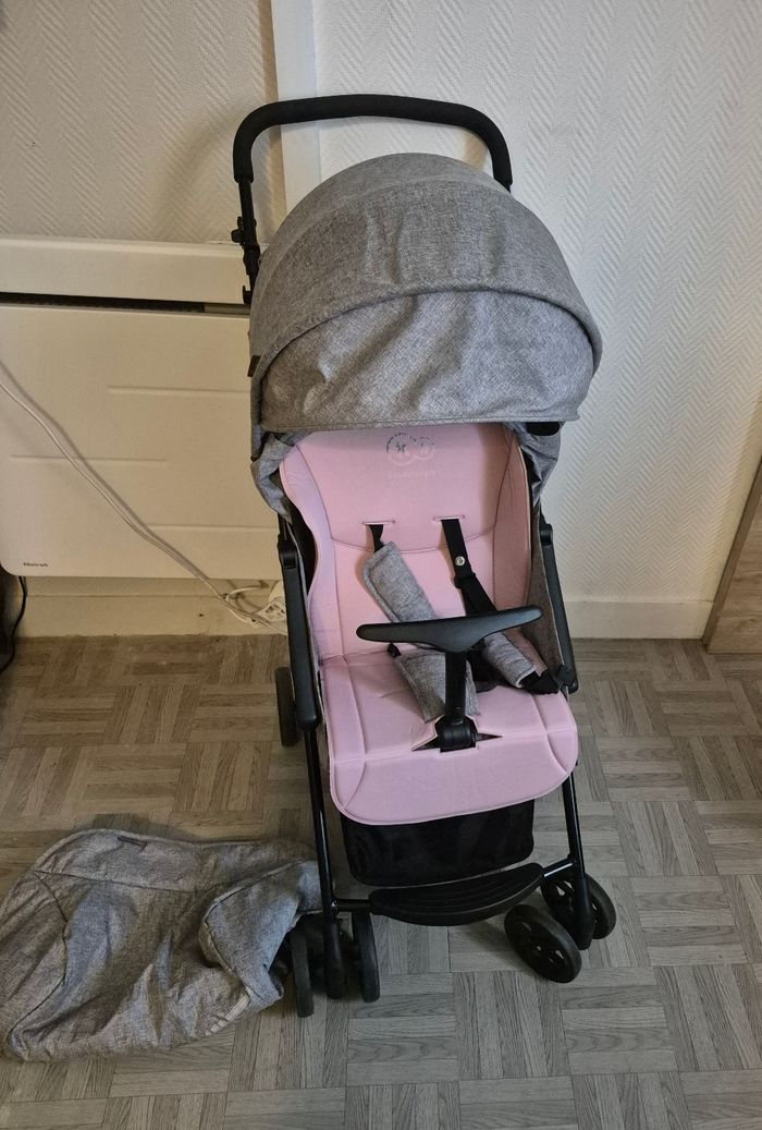 Poussette - photo numéro 3