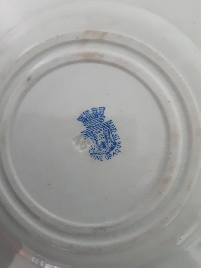 Lot de 2 assiettes vintage en porcelaine opaque marque gien motif proverbes militaire - photo numéro 5