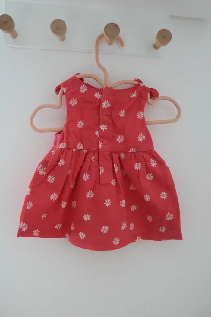 Robe été Kiabi 1 mois - photo numéro 5