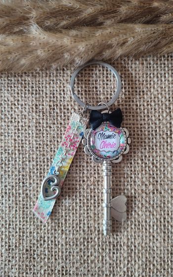 Porte-clés mamie chérie