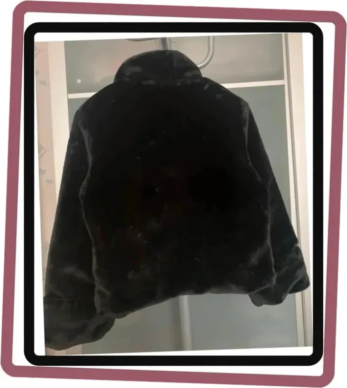 Très jolie veste coupe carrée en fausse fourrure ultra douce à fermeture éclair - T/ S Monki - photo numéro 6
