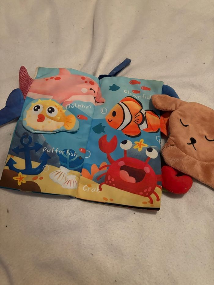 Livre sensoriel bébé
