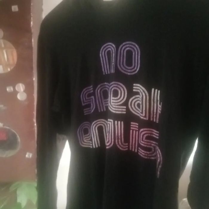 🌸Top noir péplum à capuche Taille 38 /40 "No speak English" 🌸