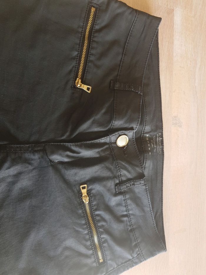 Pantalon noir fermetures éclairs dorées - photo numéro 3