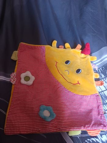 Doudou mouchoir soleil 