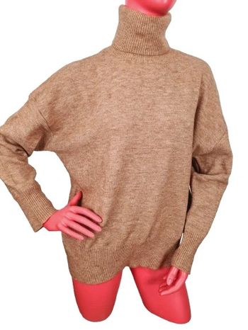 Pull col roulé beige