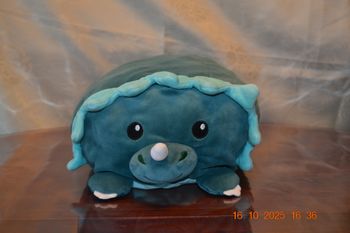 Peluche dinosaure vert