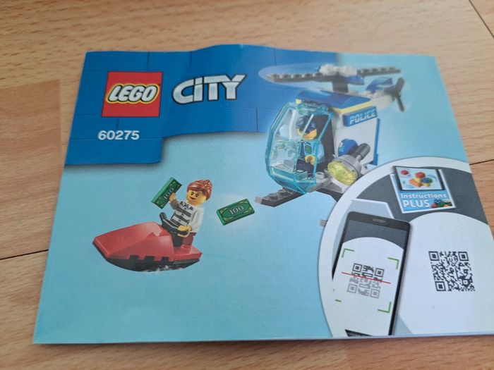 Lego  60275 l'hélicoptère de la police - photo numéro 4