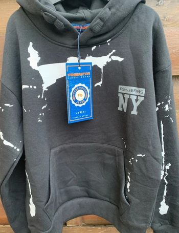 Sweat enfant 10 ans