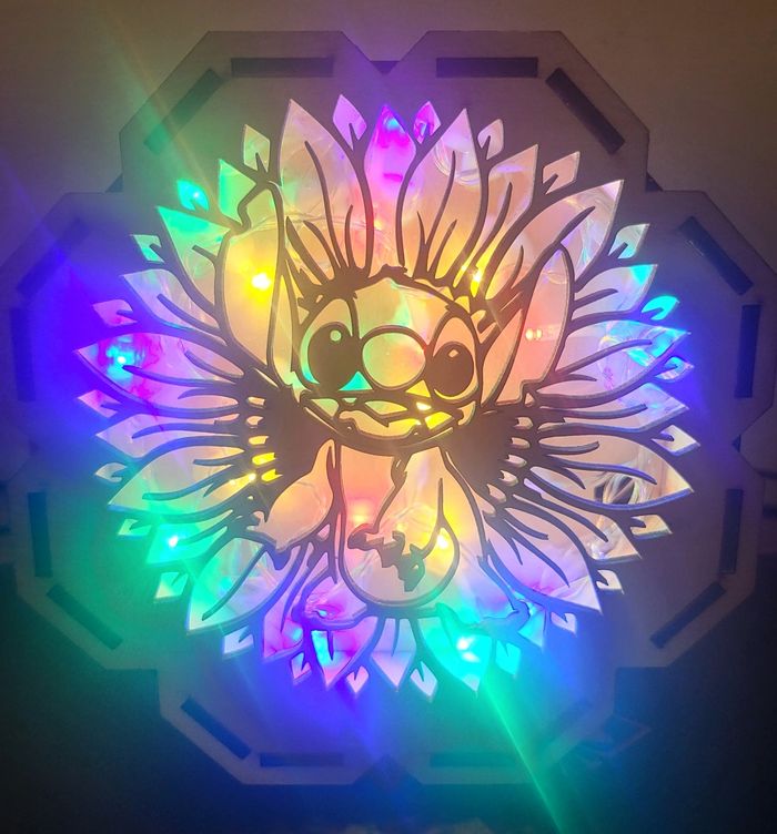 Lampe stitch bois 3d lumineuse