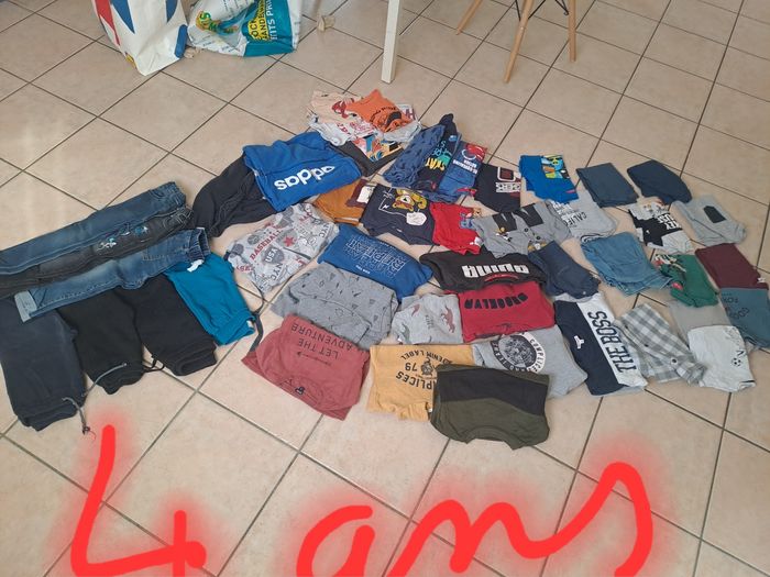 Lot 4 ans garcons