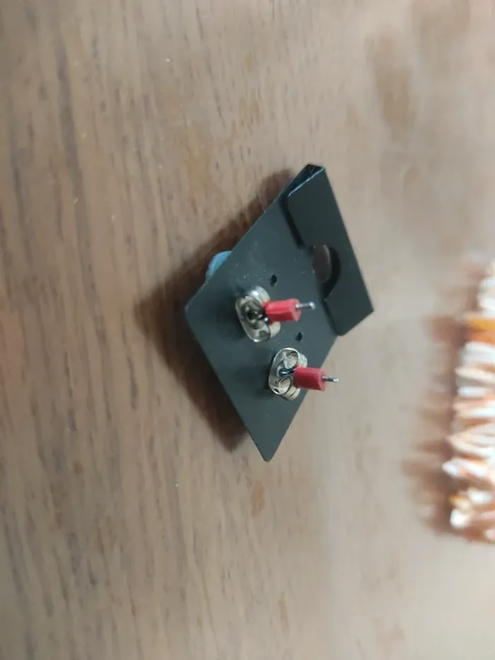 Vend un bracelet des îles plus une paire de boucles d'oreilles - photo numéro 2