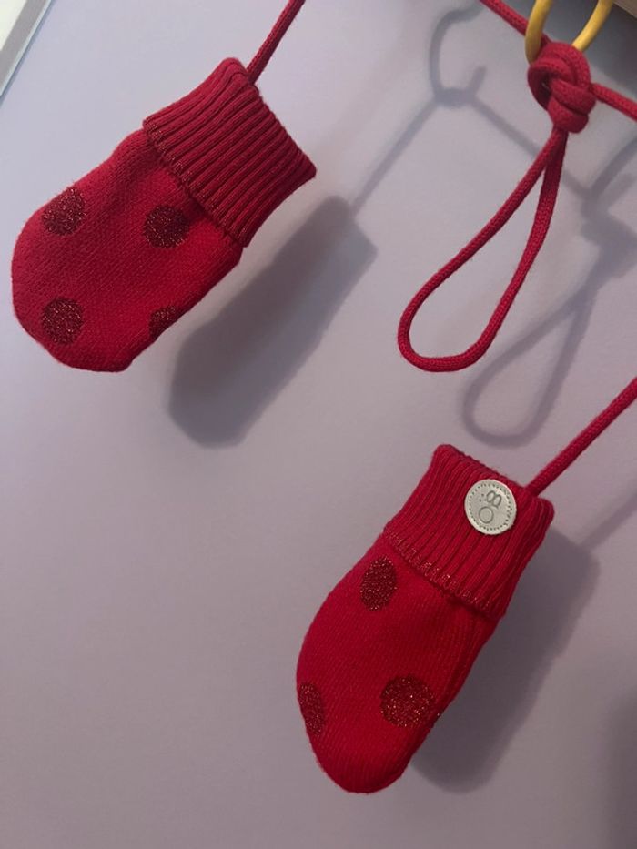 Moufles bébé obaibi 3 6 mois neuves - photo numéro 3