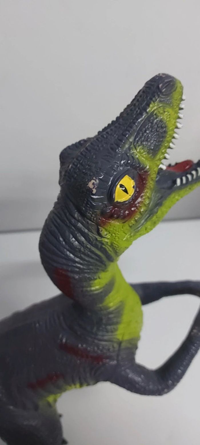 Dinosaure velociraptor géant / giant velociraptor dinosaur - photo numéro 6
