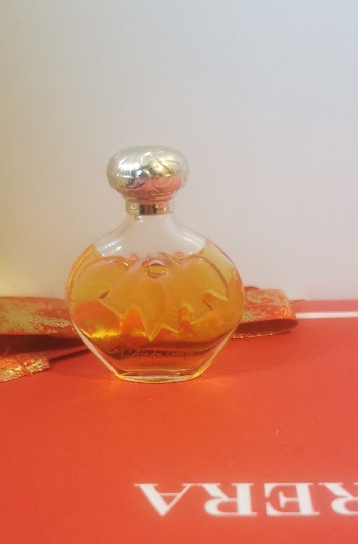 Miniature parfum Nina ricci l'air du temps