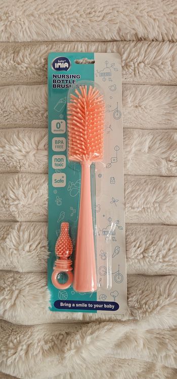 Goupillons a biberons et tétines en silicone rose Neuf