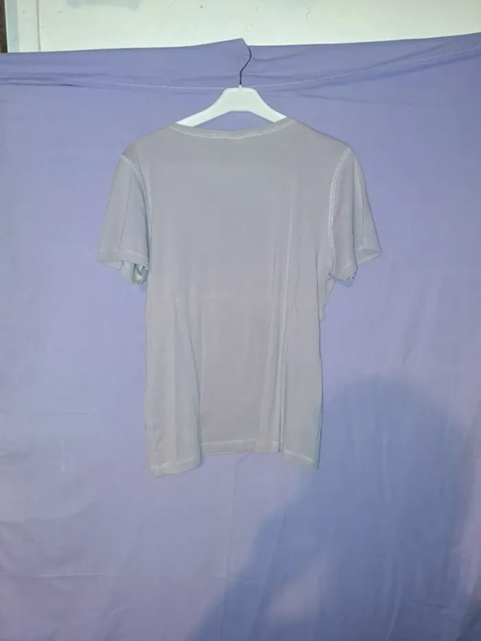 T-shirt femme 46-48 - photo numéro 2