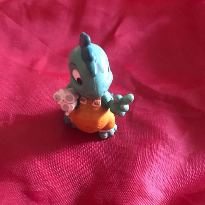 figurine * prix 0.50 cts * kiki60230