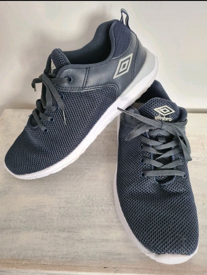 Baskets Chaussures Umbro - photo numéro 2
