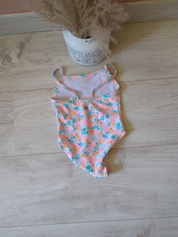 Maillot de bain taille 18 mois - photo numéro 2