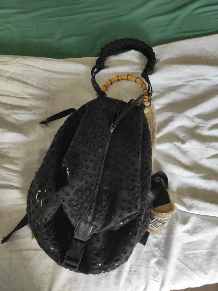 Sac main dos