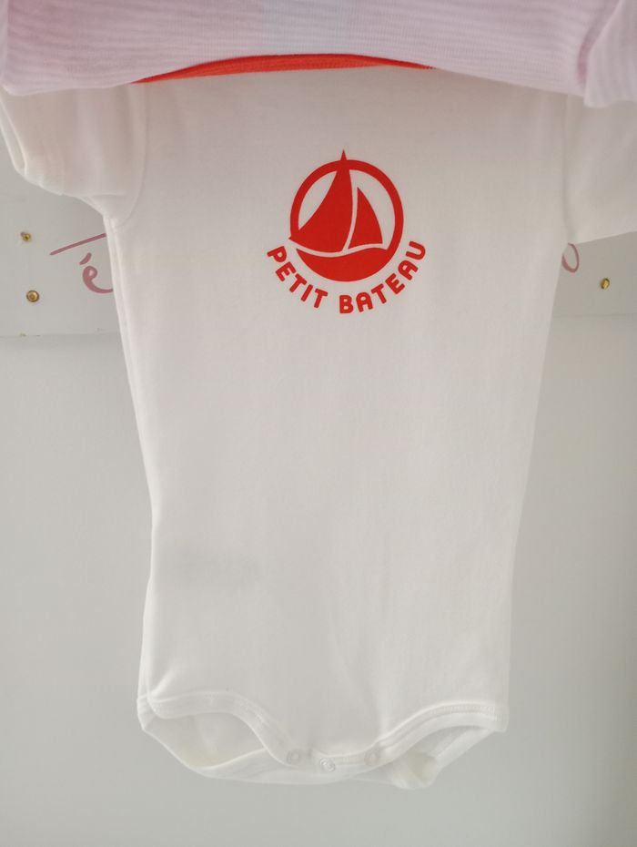 Lot 3 bodies petit bateau neuf - photo numéro 4