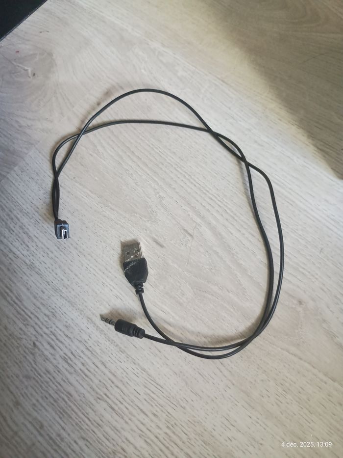 Enceinte bluetooth lumineuse - photo numéro 5