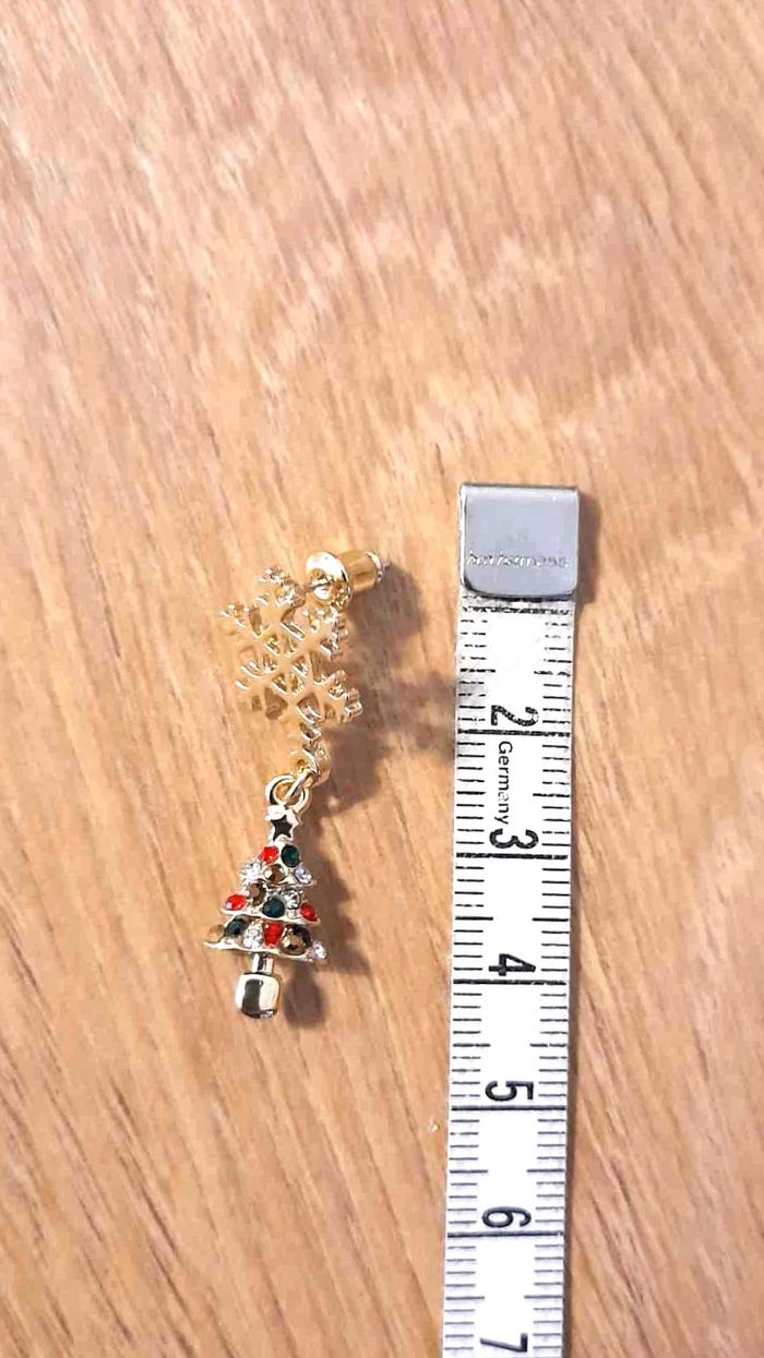 Bijoux Noël | Boucles d’Oreilles neuves Flocons et Sapin de Noël - photo numéro 3