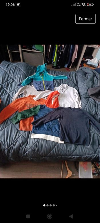 Lots 6 pulls garçons 8 ans dont deux a capuche