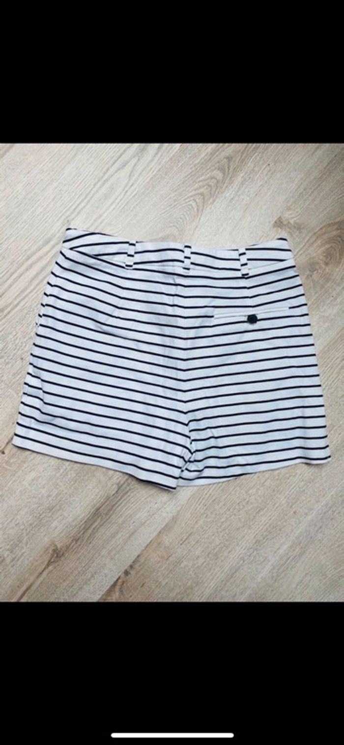 Short taille haute marinière Zara - photo numéro 2