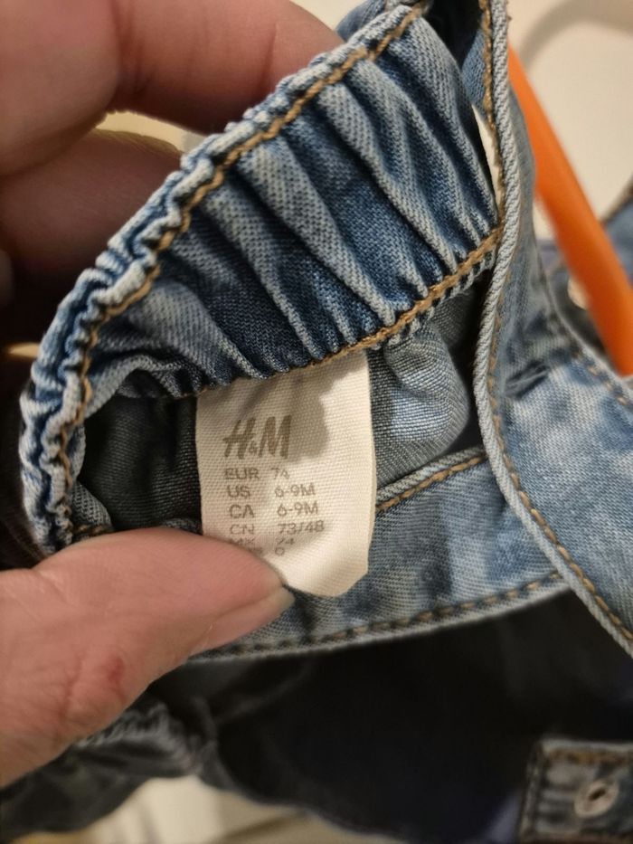 Robeen jeans  H&M taille 9 mois - photo numéro 3