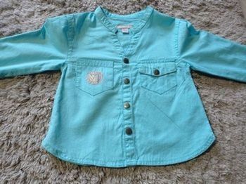 Chemise taille 18 mois