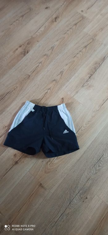 Short Adidas 8 ans
