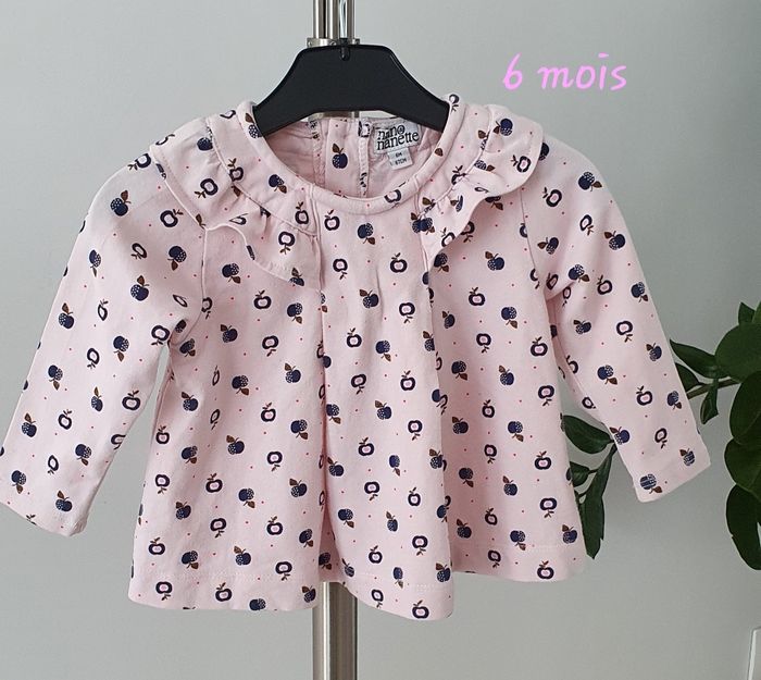 Haut fille 6 mois TBE