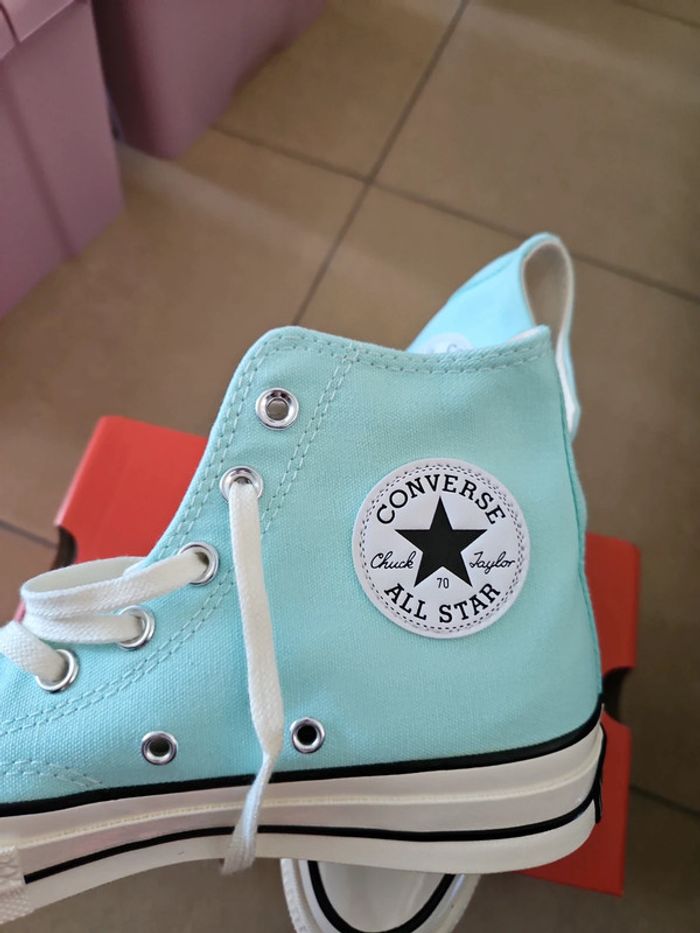Converse - photo numéro 2