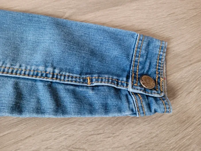 Veste en jean's fille en 12/18 mois - photo numéro 8