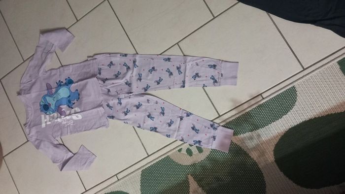 Pyjama violine stitch 6 ans disney