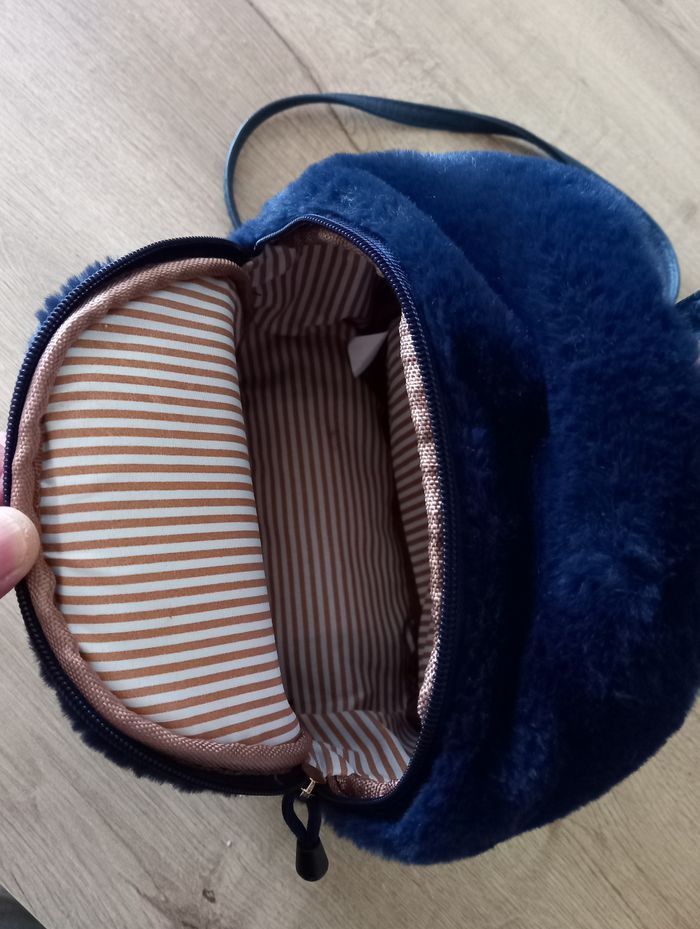 Sac à dos " matière peluche " - photo numéro 6