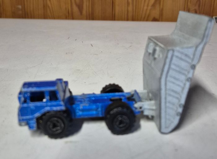 Majorette camion benne basculante miniature 1/60 – Made in France - photo numéro 2