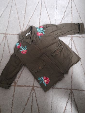 Jolie veste kaki 3 ans